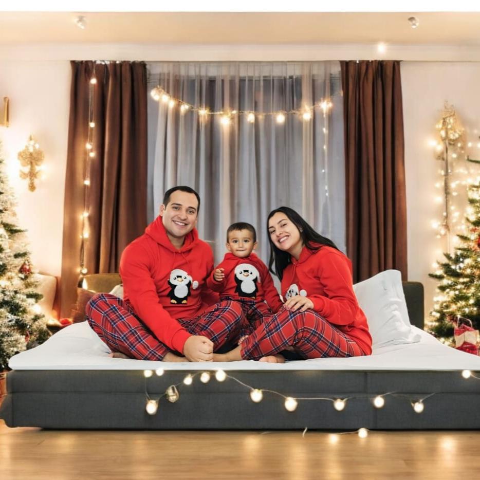 HOODIE PINGUINO NAVIDEÑO MATCH HUMANO ROJO